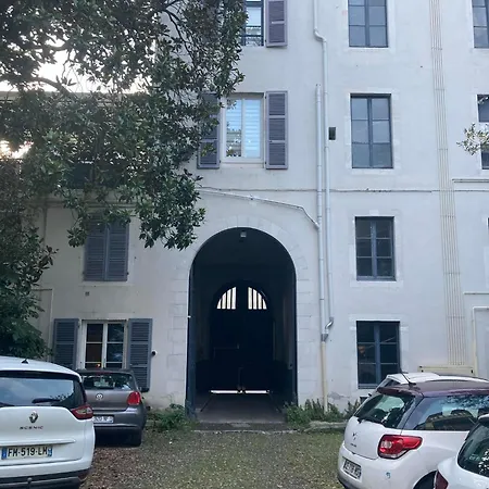 Wonderhost, Joli Rénové Vers Boulevard Des Pyrénées Pau